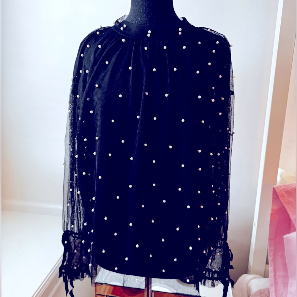 NWT Frank Lyman 2pc blouse + cami set black with pearls size large